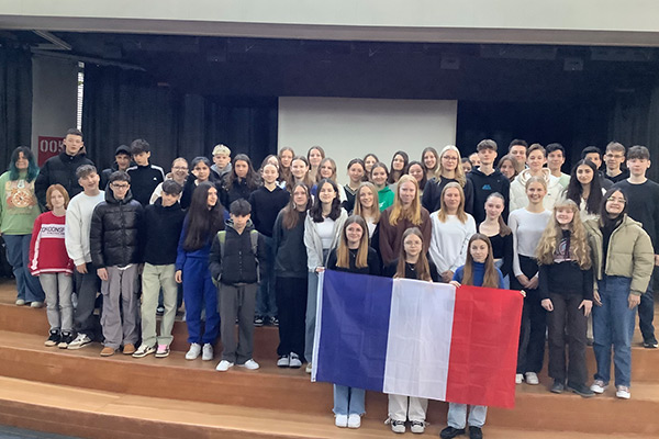 Foto: Unsere diesjährigen Teilnehmer am Internet-Teamwettbewerb des Institut francais.