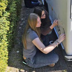  Frühjahr/ Sommer 2025: Der Umbau und die Renovierung des Trailers läuft in Eigenregie.