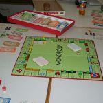  Im Projekt "Strategiespiele" ist das altbewährte Monopoly immer noch sehr beliebt.