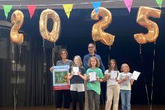 Foto zum Artikel:  Unsere Känguru-Preisträgerinnen und…