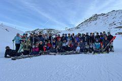 Foto zum Artikel:  Unsere Ski-Gruppe auf der Piste.